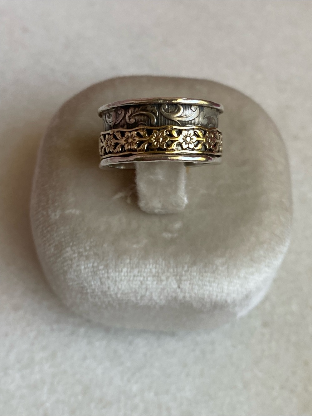 14k gold &Sterling Floral Spinner Ring